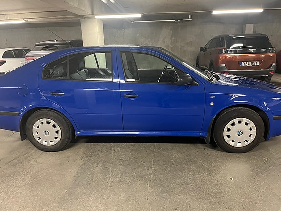 Skoda Octavia 4 of 9