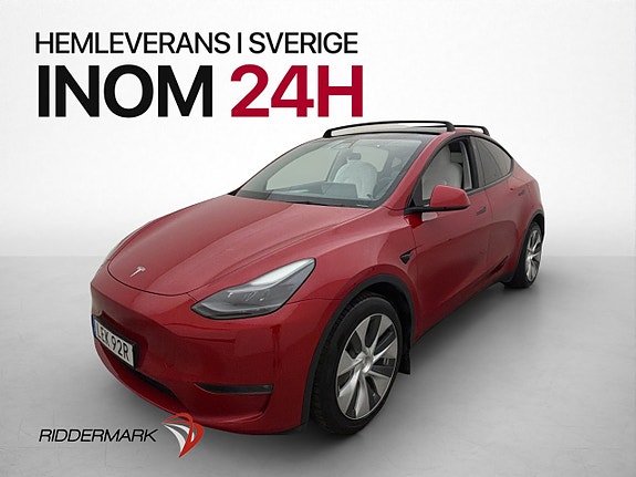 Tesla Model Y 4 of 29