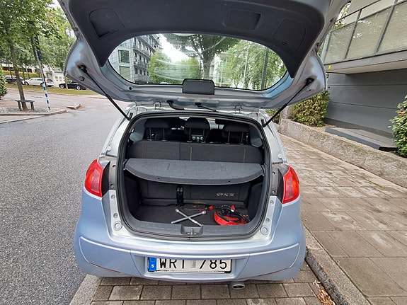 Mitsubishi Colt 5 of 12
