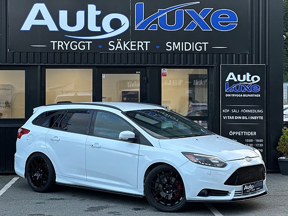 Ford Focus 4 of 27