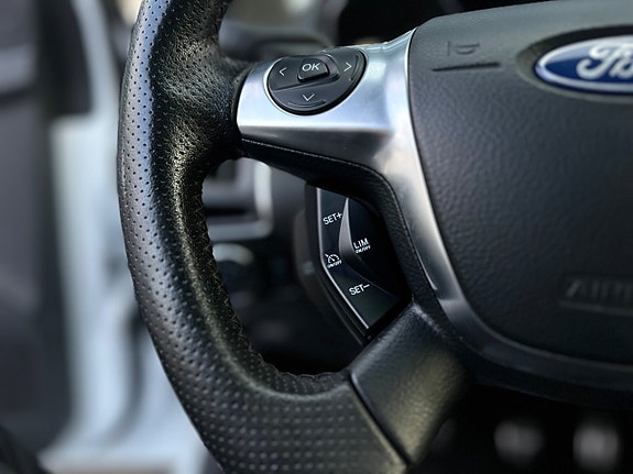 Ford Focus 15 of 27