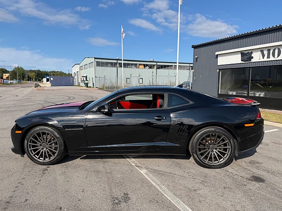 Chevrolet Camaro 8 of 17