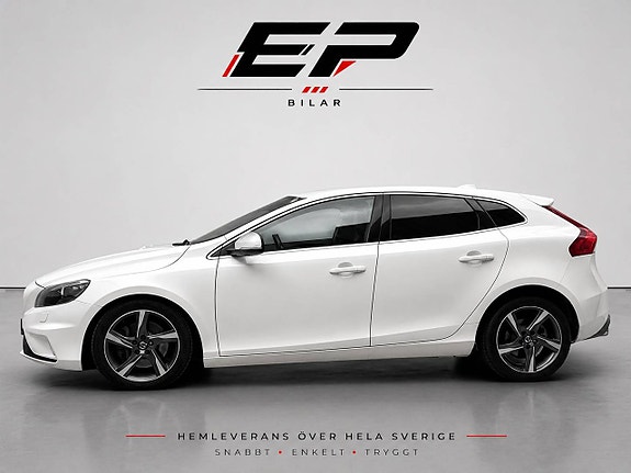 Volvo V40 4 of 16
