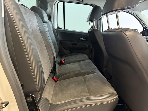 Volkswagen Amarok 8 of 11