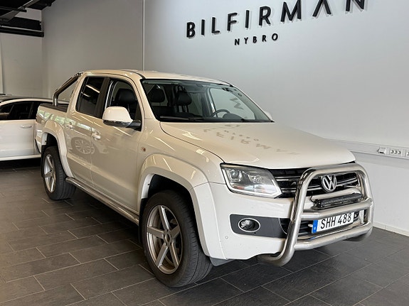 Volkswagen Amarok 2 of 11