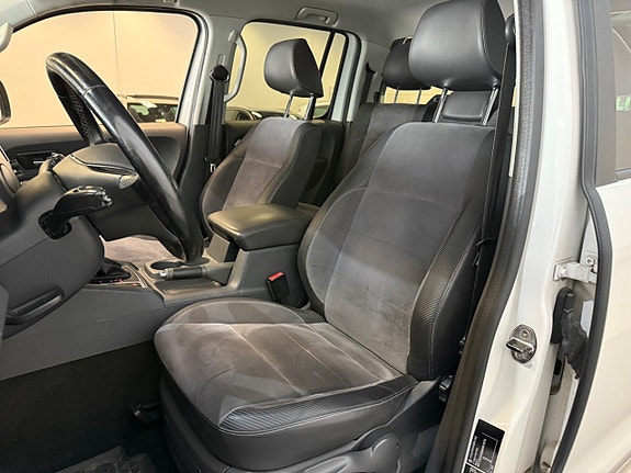 Volkswagen Amarok 7 of 11