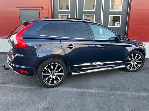 Volvo XC60 9 of 29