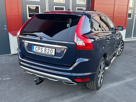 Volvo XC60 5 of 29