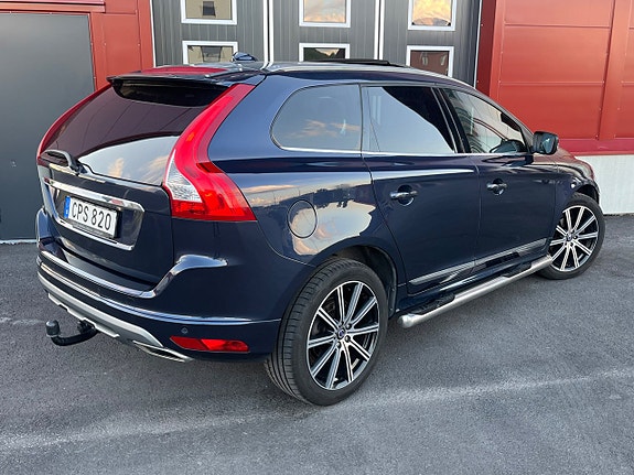 Volvo XC60 7 of 29