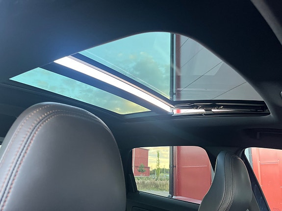 Volvo XC60 13 of 29