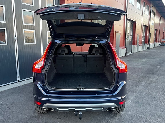Volvo XC60 26 of 29