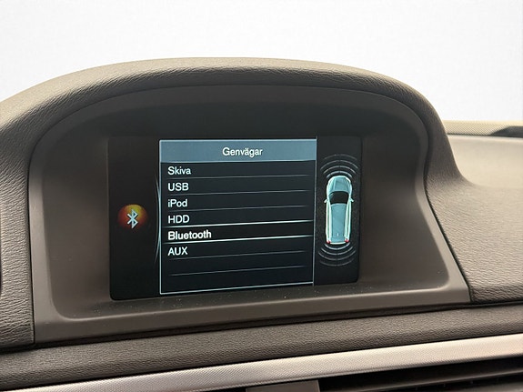 Volvo XC70 22 of 30