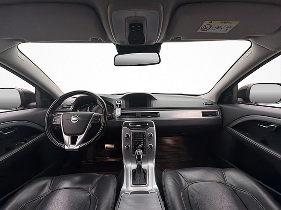 Volvo XC70 18 of 30