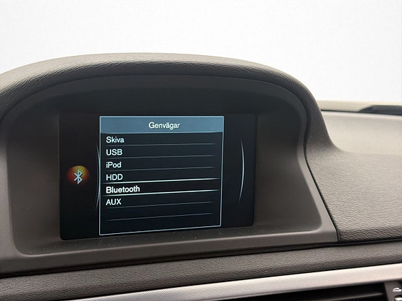 Volvo XC70 21 of 30