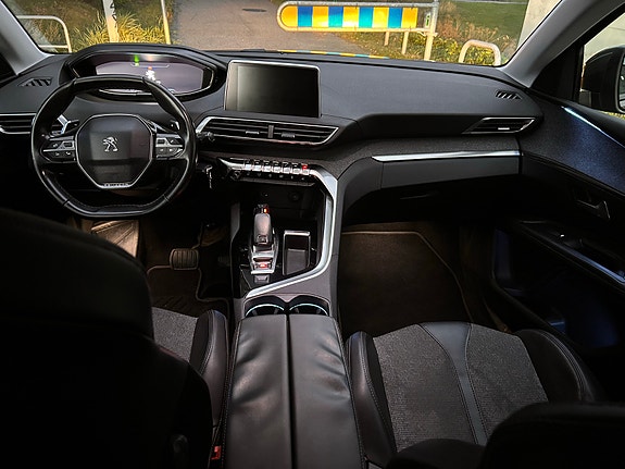 Peugeot 3008 4 of 4