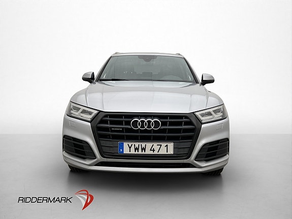 Audi Q5 2 of 30