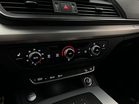 Audi Q5 22 of 30