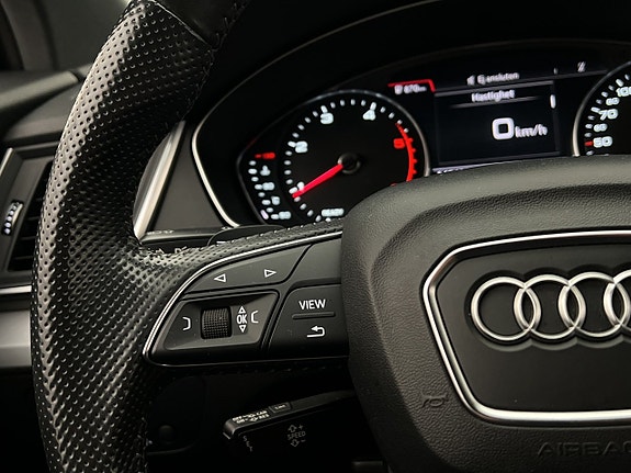 Audi Q5 15 of 30