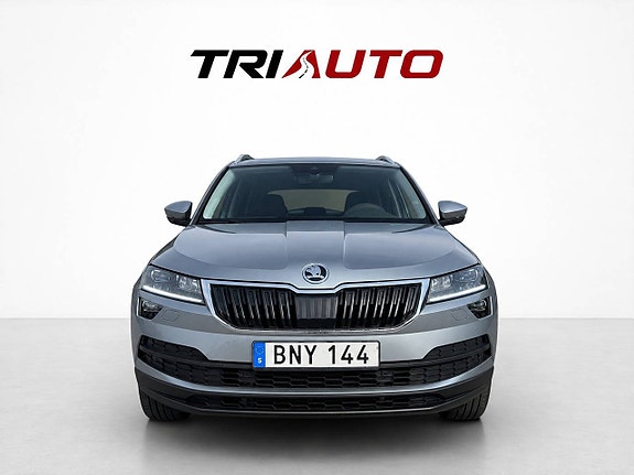Skoda Karoq 2 of 10