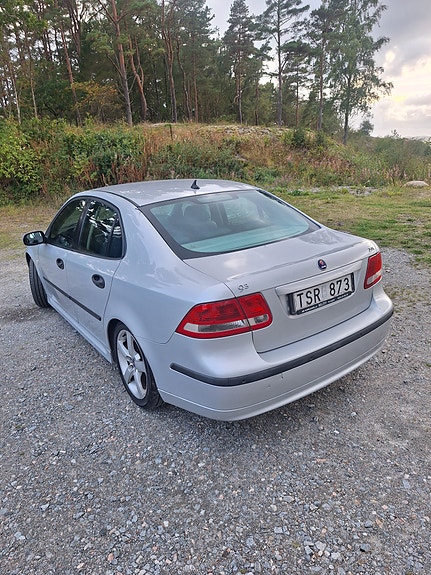 Saab 9-3 4 of 7