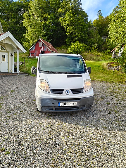 Renault Trafic 4 of 5