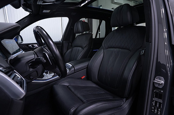 BMW X5 13 of 30