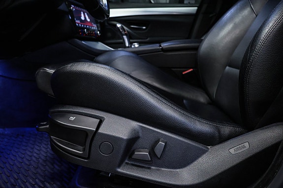 BMW 520d 17 of 30