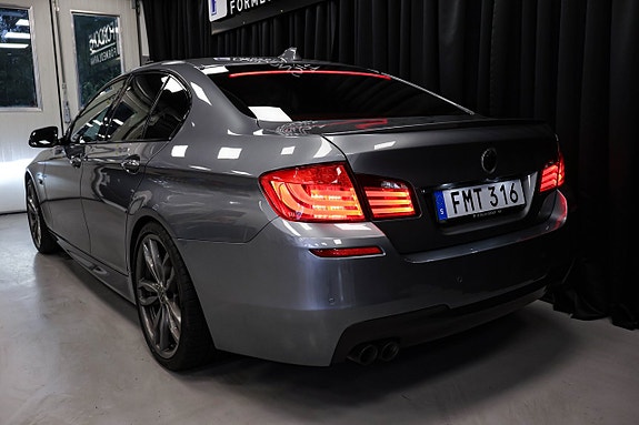 BMW 520d M Sport 184 ch BVA / Cuir Dakota / Jantes 20" / Caméra de recul / Attelage électrique