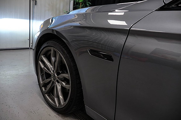 BMW 520d M Sport 184 ch BVA / Cuir Dakota / Jantes 20" / Caméra de recul / Attelage électrique
