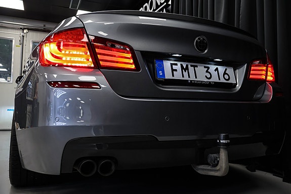 BMW 520d M Sport 184 ch BVA / Cuir Dakota / Jantes 20" / Caméra de recul / Attelage électrique