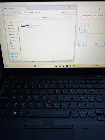 Lenovo ThinkPad T490s bärbar dator 14" svart image 4