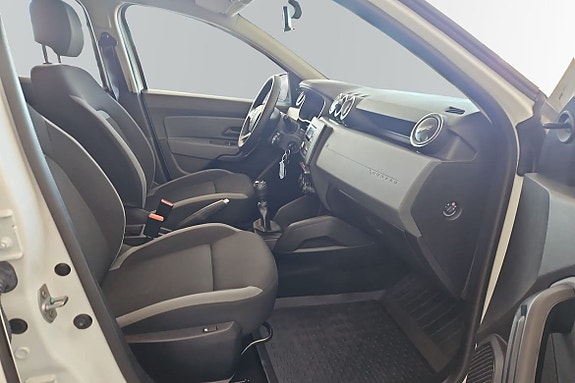 Dacia Duster 11 of 25