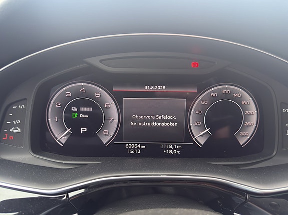 Audi Q8 17 of 17