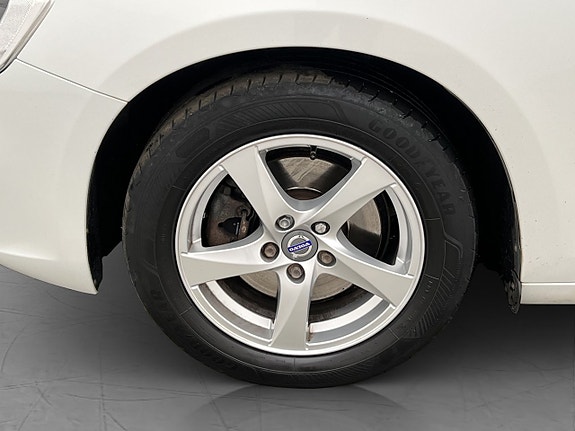 Volvo S60 21 of 24