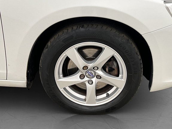 Volvo S60 24 of 24