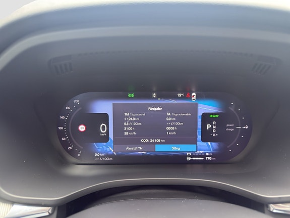 Volvo XC60 15 of 15