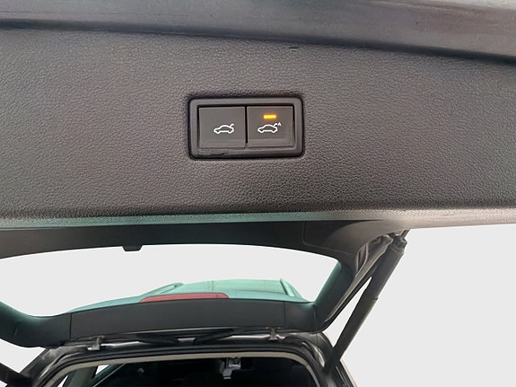 Volkswagen Tiguan 23 of 29