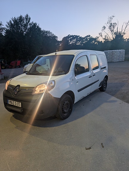 Renault Kangoo Express 2 of 13