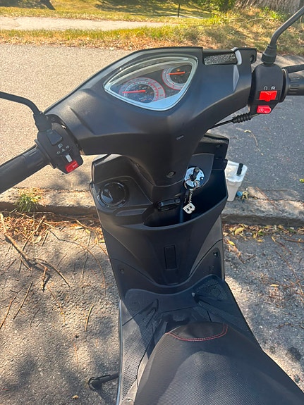 Motocr 5 of 9