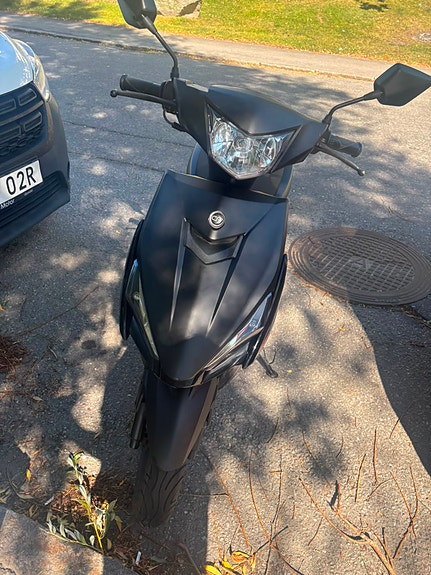 Motocr 4 of 9
