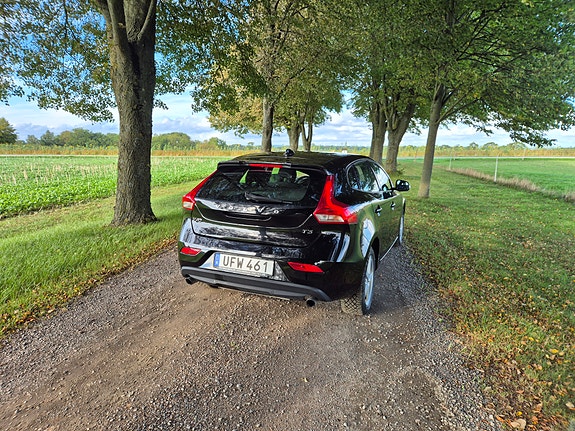Volvo V40 4 of 10