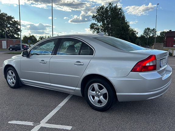 Volvo S80 3 of 14