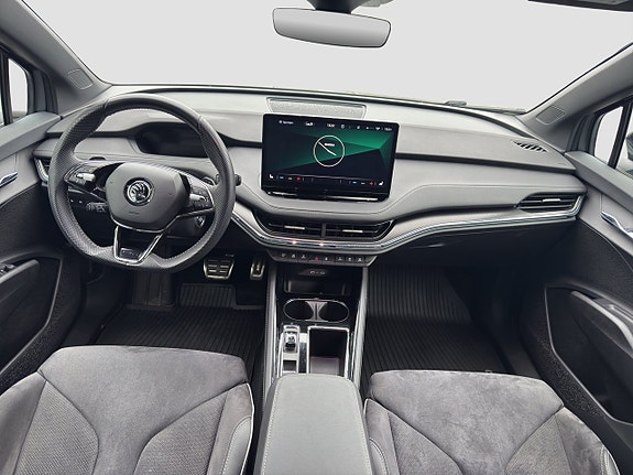 Skoda Enyaq 10 of 15