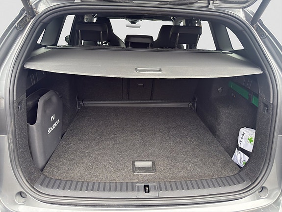 Skoda Enyaq 12 of 15