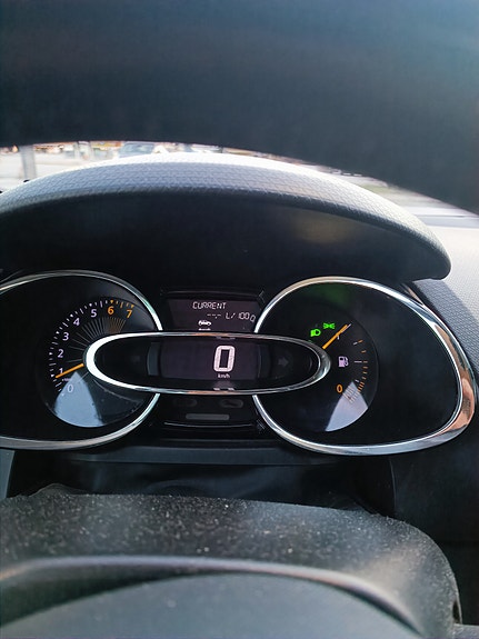Renault Clio 3 of 8