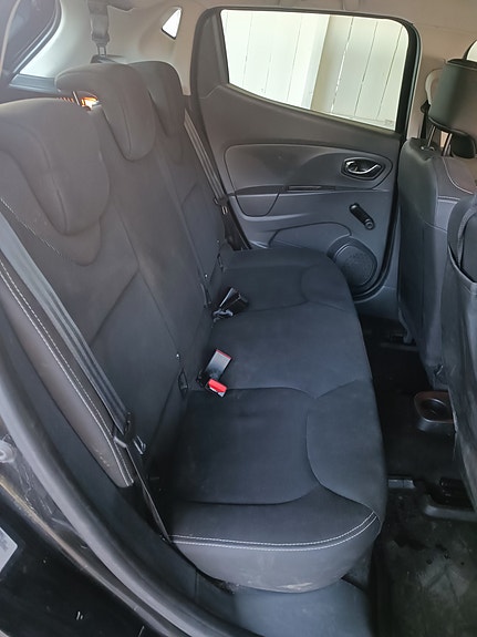 Renault Clio 7 of 8