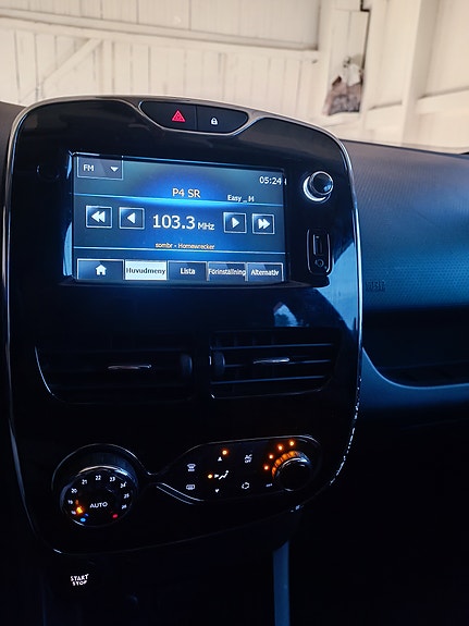 Renault Clio 4 of 8