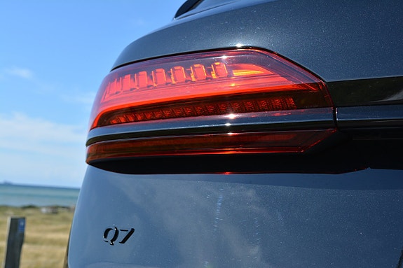 Audi Q7 11 of 30