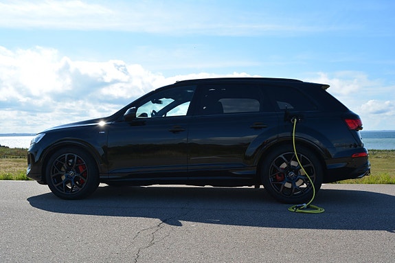 Audi Q7 3 of 30