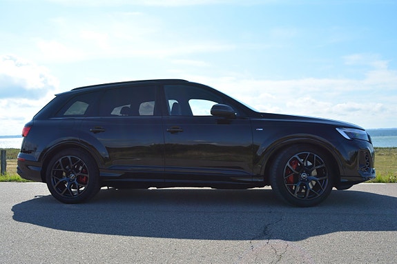 Audi Q7 7 of 30